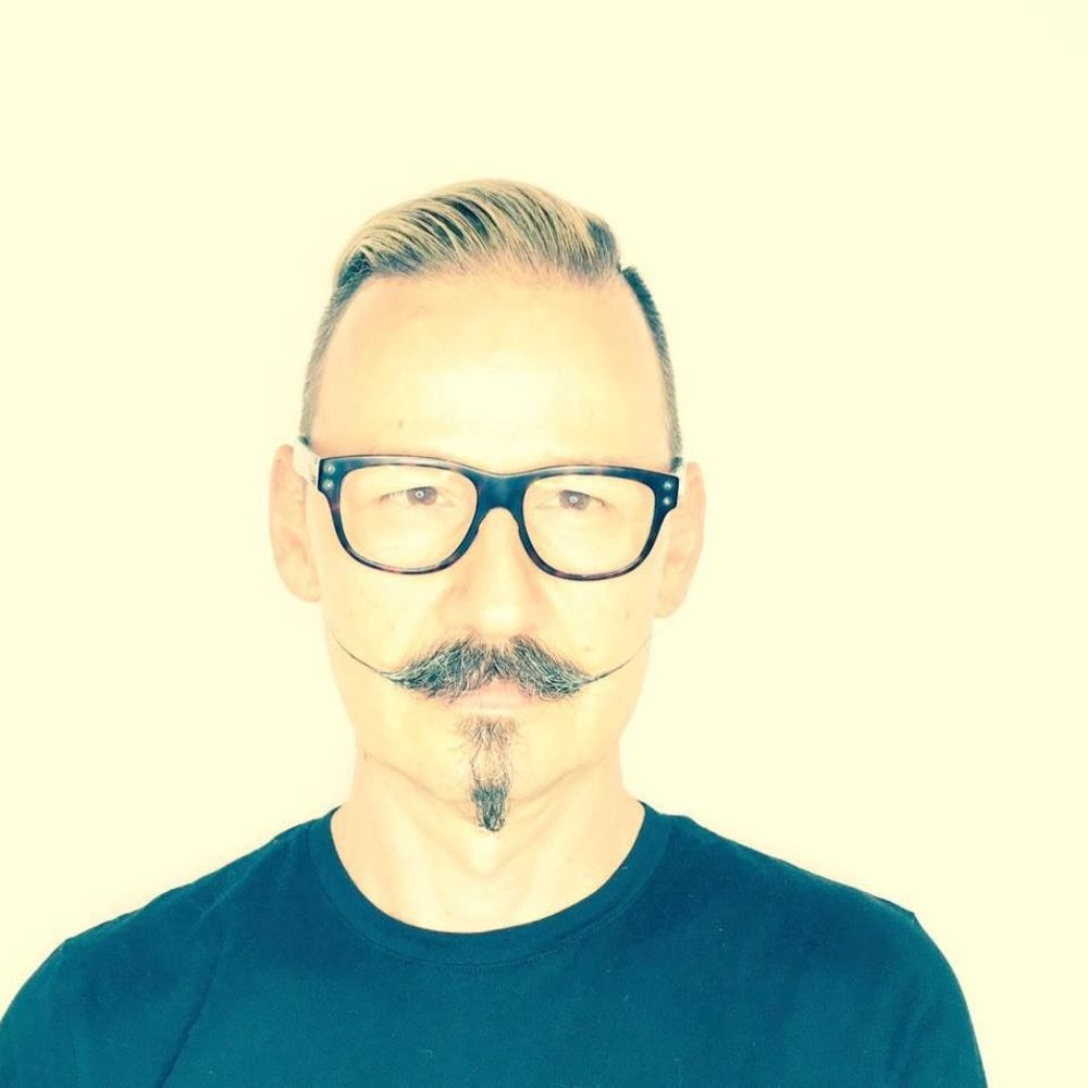 Meet your Posher, Dimitri